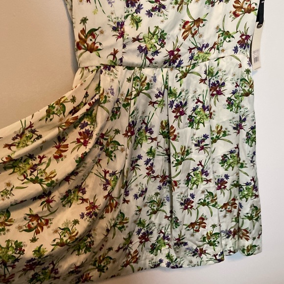 NWT- BB Dakota ‘Nydia Dress’, size 10 - Picture 9 of 16